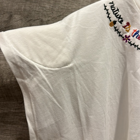 FARM Rio NWT oversized Tee-Shirt with embroidered message and shoulder Pads. - Picture 9 of 11